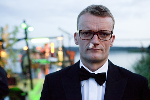 1348680391-klown-bloody-nose